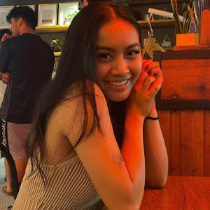 Meet your Posher, Janna ysabelle